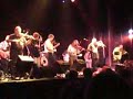 recorded at the gosport and fareham easter festival in 2006. see how many of them you recognise! feast of fiddles is the brainchild of hugh crabtree , the feast of fiddles consists of seven of the best fiddle players in the country playing with a rock based , backing band.
band members are: dave mattacks, joe broughton, brian mcneill, tom leary, ian cutler, phil beer, peter knight,chris leslie dave harding, martin vincent, john underwood & hugh crabtree. recorded by darren beech on behalf of www.folking.com and feast of fiddles.