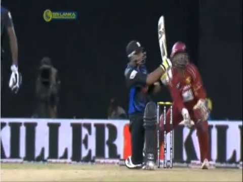Azhar Mahmood sixes - Wayamba  vs Uva, Semi-Final, SLPL, 2012
