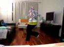 Shef tries break dancing