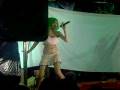 Animate 08 - Cosplay Karaoke chica con la cortina