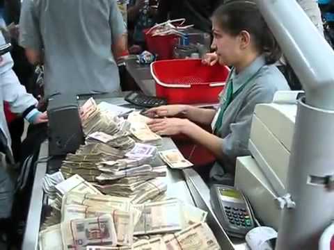 Mala de Dinheiro para Comprar Cerveja (Biélorussia)
