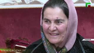 В столичном аэропорту торжественно встретили чемпиона мира по версиям IBF и WBC Артура Бетербиева