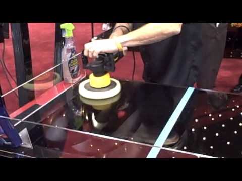 Meguiar’s Demonstrate How To Remove Swirl Marks at SEMA 2009 – DIY Polishing Tips