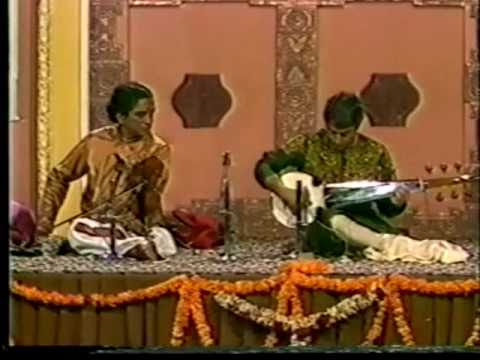 jugalbandhi - National integration of BharathIya SangItha Violin: Sri Lalgudi G. Jayaraman Sarod: Amjadh Ali Khan Mridangam: Sri Vellore G. Ramabhandran Tabla: Ustad Shafa...