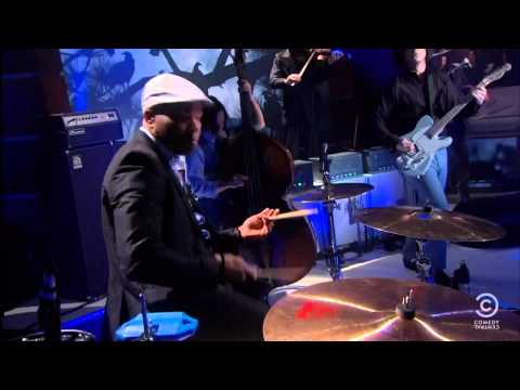 Jack White - The Colbert Report [Interview/Performance]