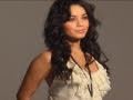 Vanessa Hudgens - CosmoGirl August 2008 Cover Shoot