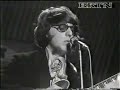another great track in an incredibly rare live performance from a tv performance recorded in mechelen, belgium: 
