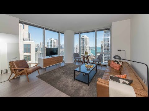 A high-floor 2-bedroom, 2-bath model at the luxurious 500 Lake Shore Drive A high-floor 2-bedroom, 2-bath model at the luxurious 500 Lake Shore Drive