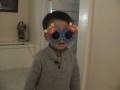 videos de Oliver and his crab sunglasses!.mpg