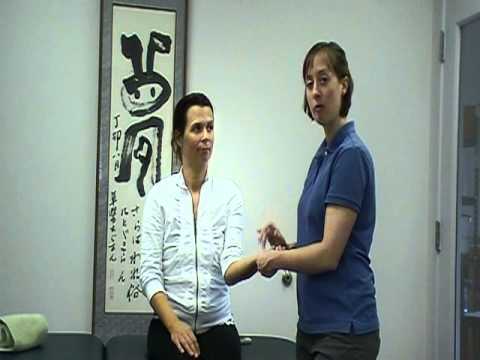 how to perform tinel's sign