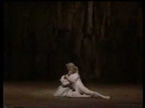 Butoh - Piercing the Mask - Screener