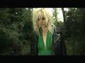 le premier single de micky green