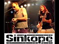 sinkope tirando de la rama
