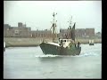 3 vaartuigen verlaten de nieuwpoortse haven (1986)