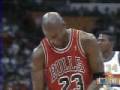 videos de Michael Jordan free throw with close eyes vs Denver Nuggets - NBA Regular Season 1991/1992