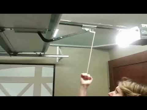 how to re engage garage door opener