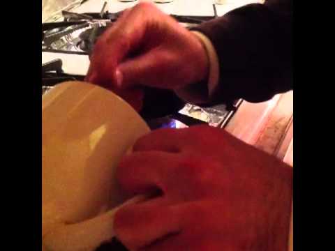 how to dissolve hot chocolate powder