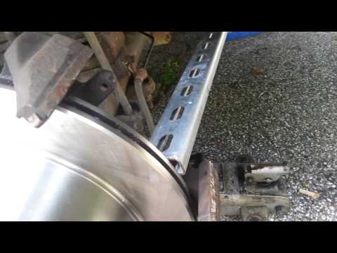 how to remove front rotor on 2005 f150