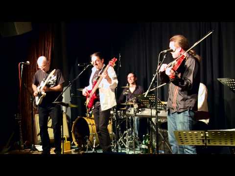 Country Swingers - Proud Mary (live)