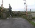 Just a little chilled video, most of the footage was filmed on one rainy day. My brakes were crap to say the least lol.