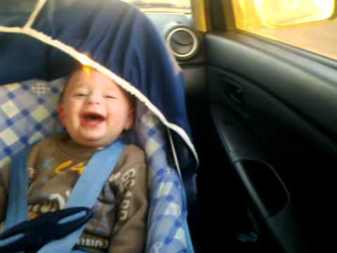 Baby laughing hysterically - watch it