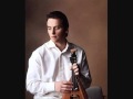 Giorgos Zervakis - To mauro poukamiso
