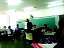 Em plana aula de matematica começa do nada uma disculção e termina em debate hahuhauuhahuauhahuuha