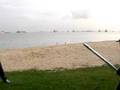 videos de Simon's Beach Party: Simon vs 2 guys