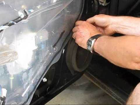 how to remove cobalt ss door panel
