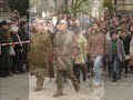 Jak co roku zuchy, harcerze i instruktorzy z naszego Hufca uczestniczyli w obchodach Narodowego Dnia Niepodległości. Uroczystości rozpoczęły się Mszą świętą w częstochowskiej katedrze, następnie uczestnicy przemaszerowali pod pomnik Marszałka Józefa Piłsudskiego, gdzie przedstawiciele władz oraz innych organizacji złożyli kwiaty. Kompania reprezentacyjna odała salwę honorową. Dalej kolumna przemieściła się w Aleję Sienkiewicza, gdzie kwiaty zostały złożone przy pominku księdza Jerzego Popiełuszki oraz na Grobie Nieznanego Żołnierza. To była kolejna lekcja patriotyzmu...