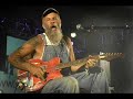 Bekijk muziek clip van Seasick Steve met Yellow Dog