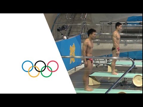 springboard - Diving Men's Synchronised 3m Springboard Final - Gold: China - Silver: Russian Fed. - Bronze: United States. Highlights from the Aquatics Centre at the Londo...