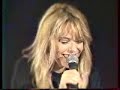 c mes fannes des ann�es 70 80 super chanteuse ecoutez et dite moi
