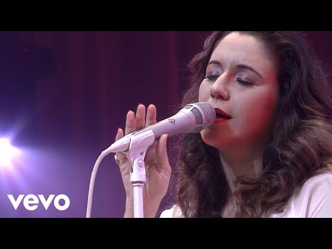 Maria Rita - Me Deixas Louca (Me Vuelves Loco)