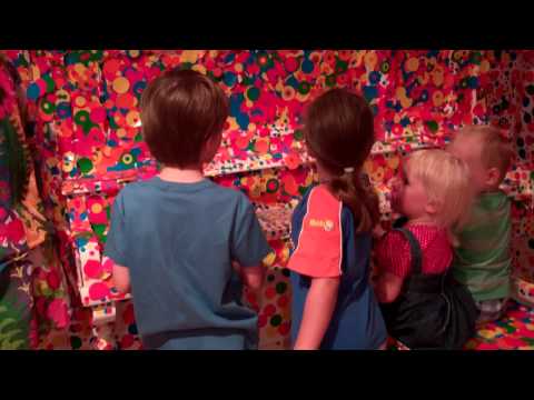 The obliteration room 1 million de stickers 0 The obliteration room 1 million de stickers