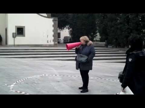 YouTube Video - Un caff� per un sogno | Live performance @ LIBERIAMO LA PRINCIPESSA � SpazioOff 2012