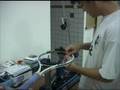 Tennis Racquet Stringing 4: Stringing The Mains