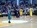 Marko Milic VS Pape Sow [Prokom-Olimpija]