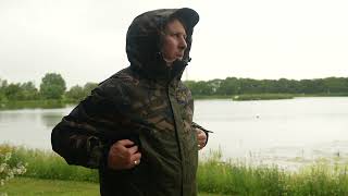 Видео: Комплект за риболов Fox Khaki / Camo Wintersuit