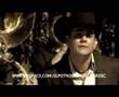 El Potro de Sinaloa - El Vaso Derrama (Official Video)