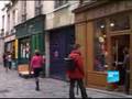Saving the parisian 'Rue des Rosiers'