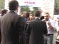 Contestazione alla festa del Pdl fasci scazzano con sbirri.