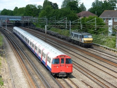 hertfordshire - A busy day! Plenty of variety in this video, with visits to City Thameslink, West Hampstead Thameslink, Kilburn, Northwick Park, South Kenton Footbridge, Pre...