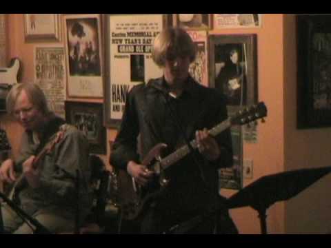 derek walborn - Tommy, 16, plays