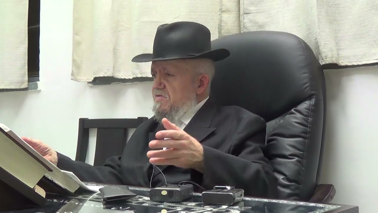 פתיל תכלת בציצית | השידור השבועי ממרן זצוק"ל על הלכות ציצית פתיל תכלת בציצית | השידור השבועי ממרן זצוק"ל על הלכות ציצית