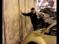 coche mal aparcat