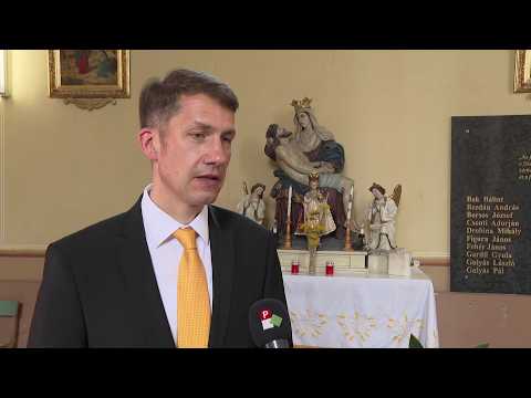 A telecskai-dombokon is látszik az összefogás-cover