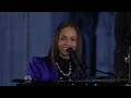 Alicia Keys Song Live!