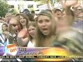 Katharine McPhee performs \"Over It\" on The Early Show