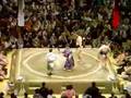大相撲・両国国技館に悪童^^朝青龍を観に行くⅡ:今場所4戦全勝の好調大関琴欧洲 vs 小結朝赤龍